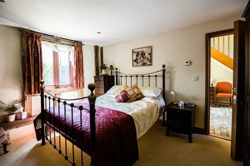 Oak Farm Barn Hotel Beyton Exterior foto